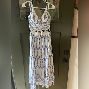 2 Piece skirt/top.  Size XS.  White, blue print.